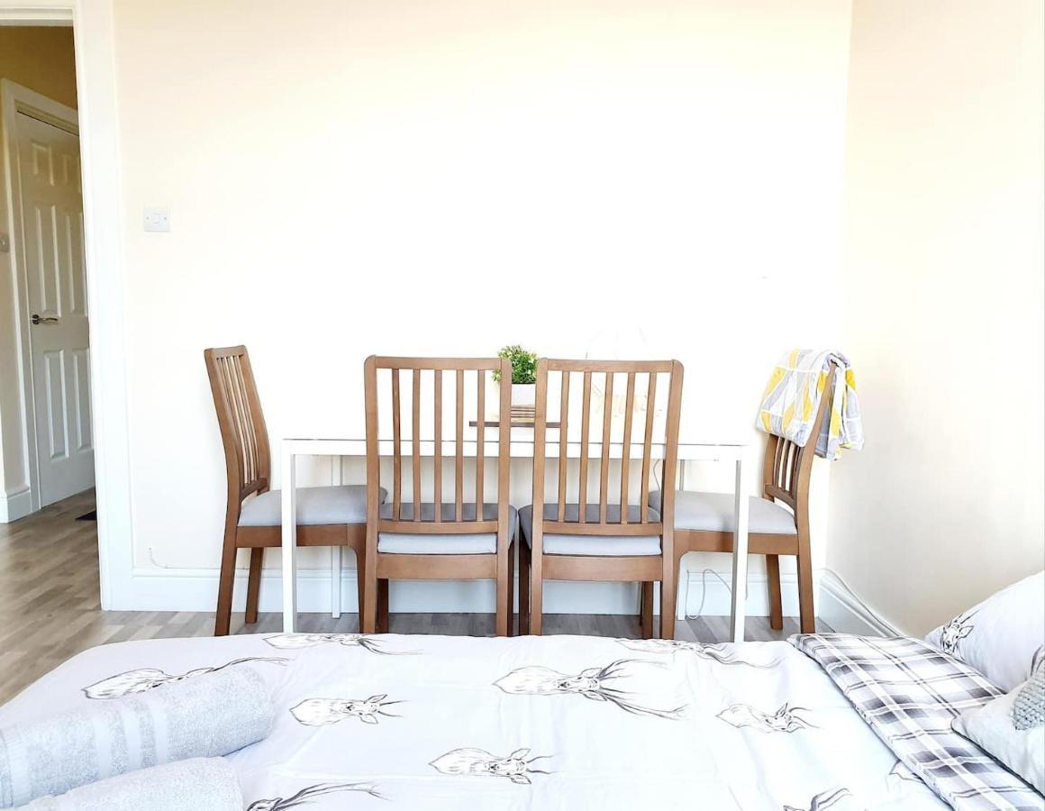 Gorgeous, Light & Airy Apartment In The Heart Of The West End, Close To Sec And Hydro グラスゴー エクステリア 写真