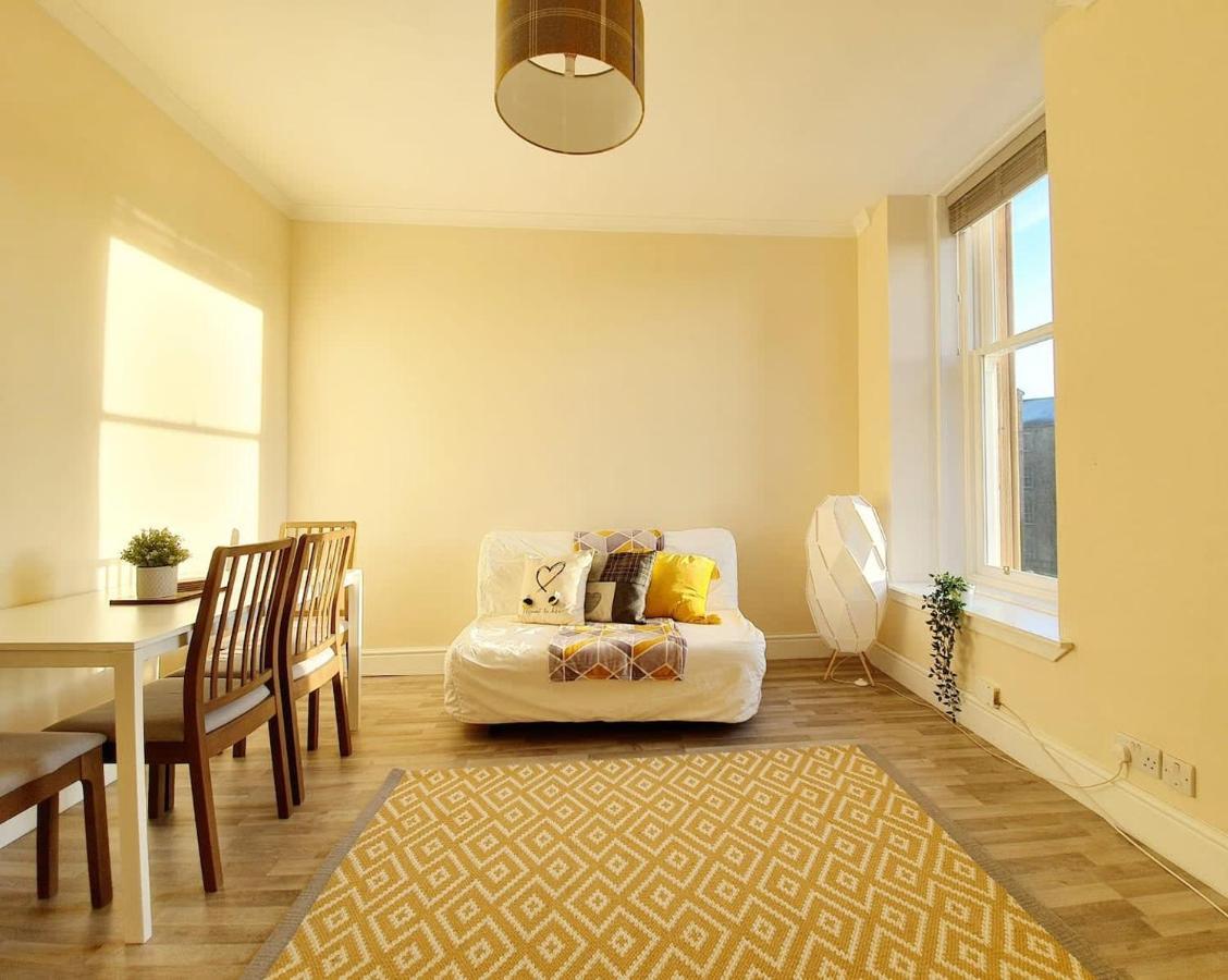 Gorgeous, Light & Airy Apartment In The Heart Of The West End, Close To Sec And Hydro グラスゴー エクステリア 写真